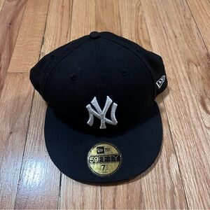 New York Yankees New Era 59Fifty Wool Fitted Hat Cap MLB Size 7 1/4